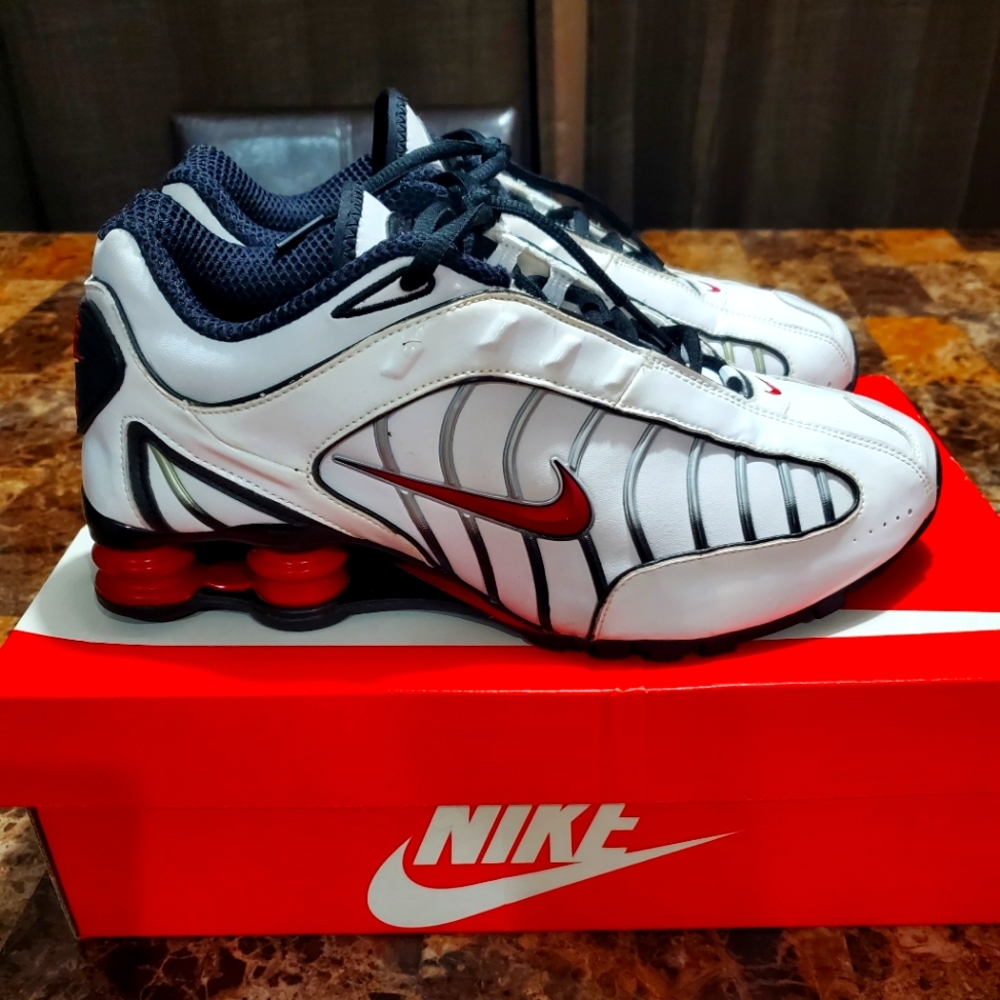 Nike Shox